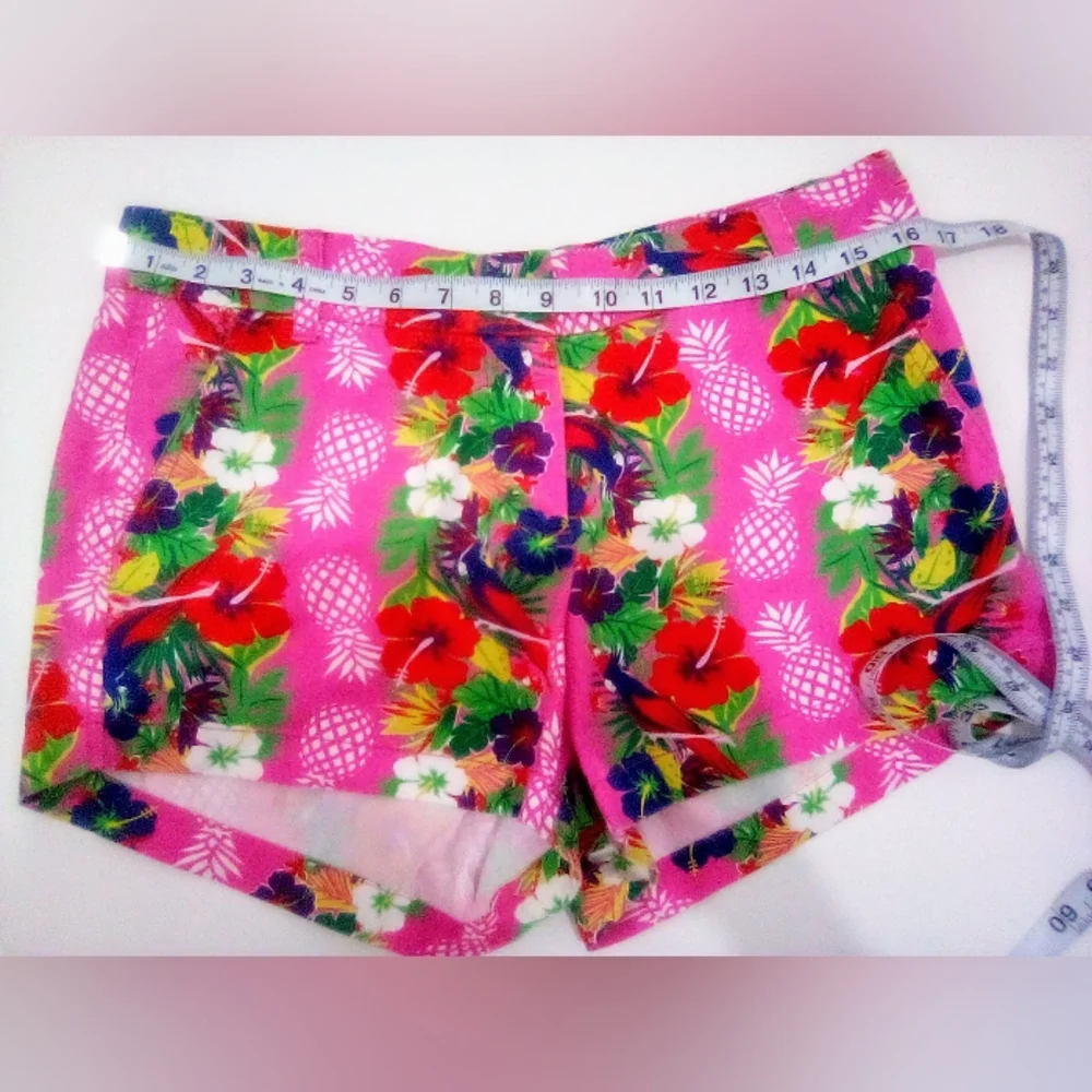 Macbeth Collection by Margaret Josephs Pink 100% Cotton Tropical Shorts Size M